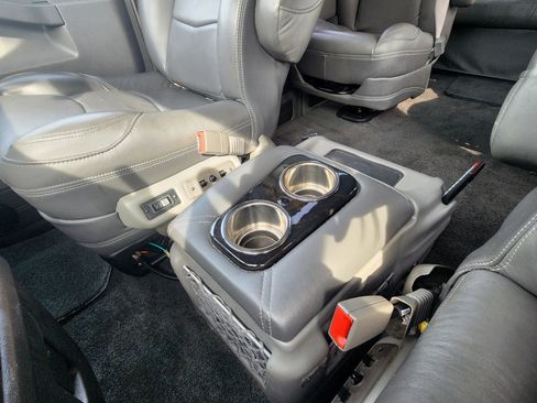 Used 2020 Chevrolet Express 2500 w/ Enhanced Convenience Package RWD image 37