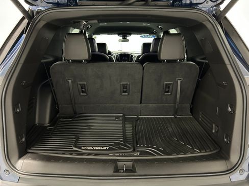 Used 2023 Chevrolet Traverse LT AWD/4WD image 35
