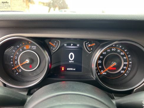 Certified 2020 Jeep Wrangler Unlimited Sport S image 16