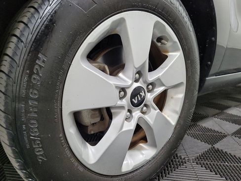 Used 2019 Kia Soul w/ Convenience Package FWD image 31