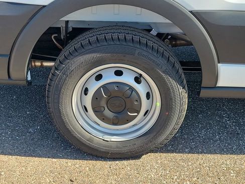 New 2026 Ford Transit 350 148 Low Roof Wagon image 6