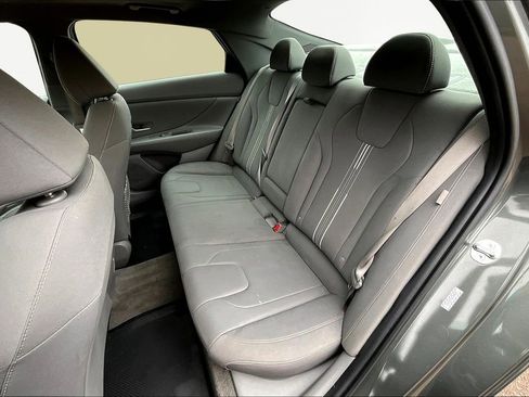 Used 2024 Hyundai Elantra SEL w/ Convenience Package image 26