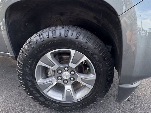 Used 2018 Chevrolet Colorado Z71 image 4