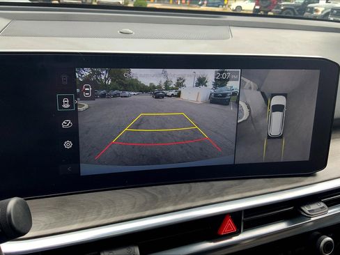 Used 2024 Kia Sorento SX Prestige w/ Olive Brown Leather Package image 23