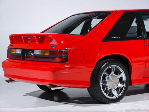 Used 1993 Ford Mustang Cobra image 22