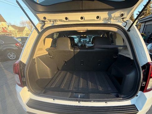 Used 2016 Jeep Compass Latitude image 33