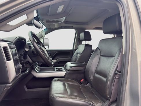 Used 2017 Chevrolet Silverado 2500 LTZ image 9