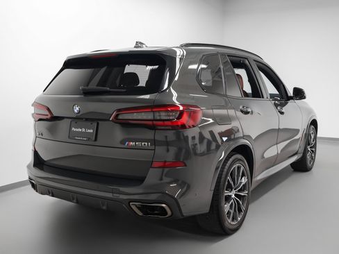 Used 2022 BMW X5 M50i w/ Executive Package image 12