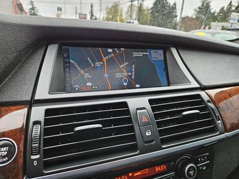 Used 2012 BMW X5 xDrive50i w/ Sport Activity Pkg image 26