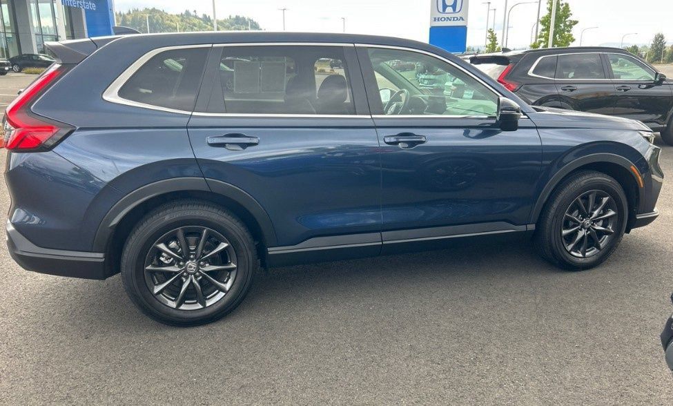 Used 2026 Honda CR-V EX-L image 6