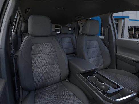 Used 2025 Chevrolet Equinox LT w/ Safety and Technology Package image 16