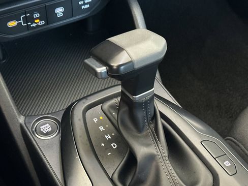 Certified 2025 Kia K4 FWD image 22