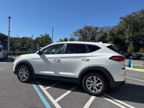 Used 2019 Hyundai Tucson SE image 8