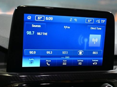 Used 2025 Ford Escape ST-Line Select AWD/4WD image 30