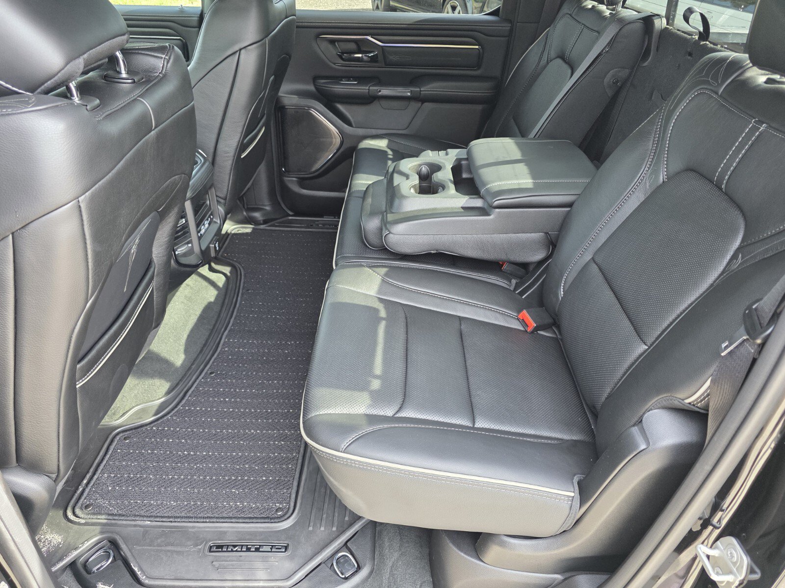 Used 2024 RAM 1500 Limited w/ Night Edition AWD/4WD image 14