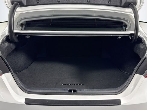 Used 2024 Toyota Camry SE image 21