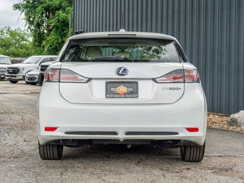 Used 2011 Lexus CT 200h Premium FWD image 5