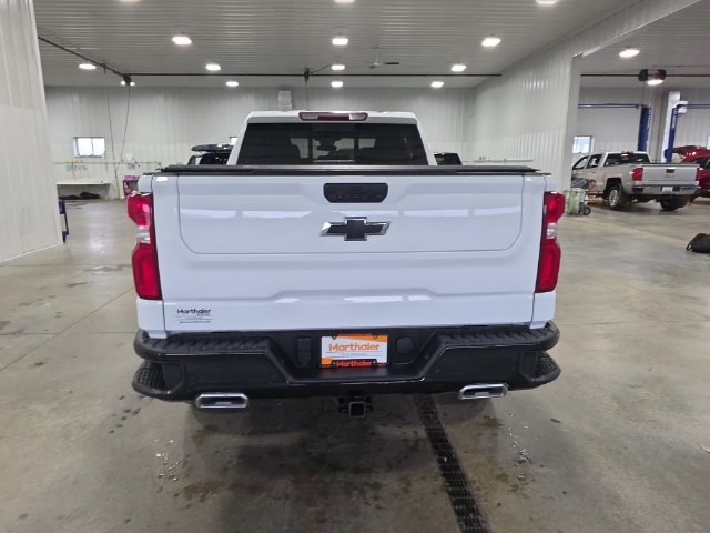 Used 2022 Chevrolet Silverado 1500 LT Trail Boss w/ Convenience Package II AWD/4WD image 7