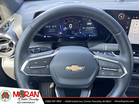 Certified 2025 Chevrolet Equinox LT w/ Convenience Package II FWD image 18