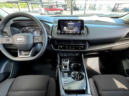 New 2026 Nissan Rogue S image 5