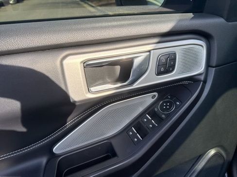 Used 2020 Ford Explorer ST w/ Premium Technology Package image 9