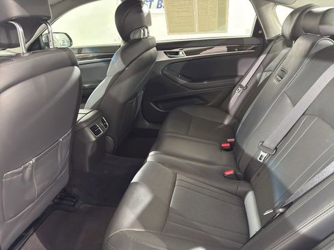 Used 2020 Genesis G80 3.8 RWD image 16