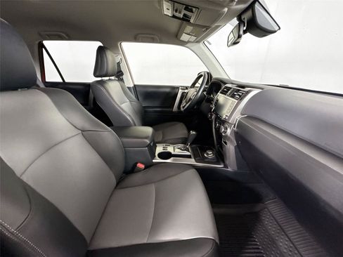 Certified 2024 Toyota 4Runner SR5 Premium AWD/4WD image 43