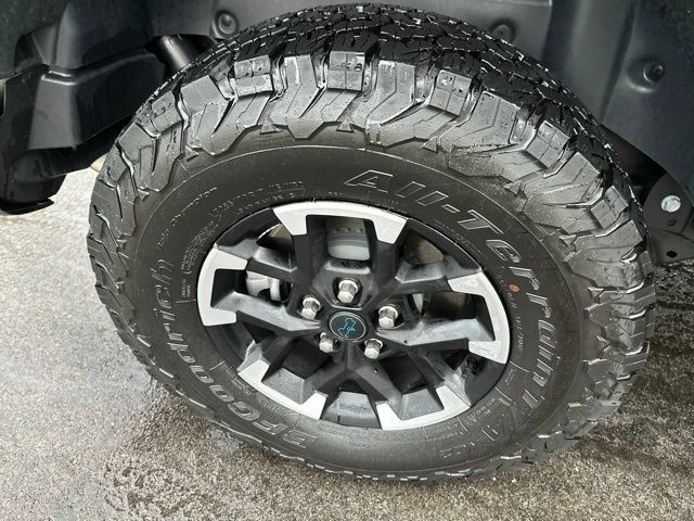 Used 2024 Jeep Wrangler Unlimited Rubicon 4xe w/ Convenience Group AWD/4WD image 10