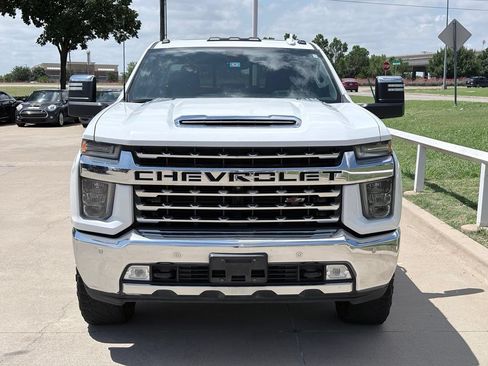 Used 2020 Chevrolet Silverado 2500 LTZ w/ LTZ Texas Edition AWD/4WD image 2