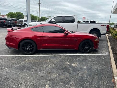 Used 2021 Ford Mustang GT Premium w/ GT Performance Package RWD image 4