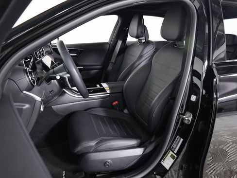 Certified 2025 Mercedes-Benz C 300 4MATIC Sedan image 27
