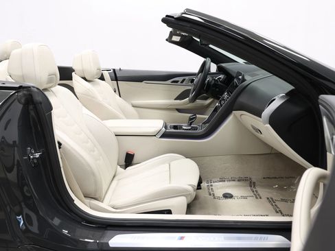 Used 2022 BMW M850i xDrive Convertible AWD/4WD image 68