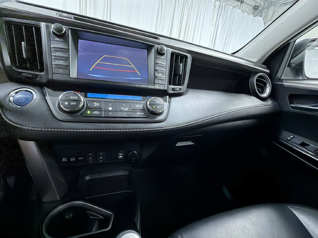 Used 2016 Toyota RAV4 Limited AWD/4WD image 21