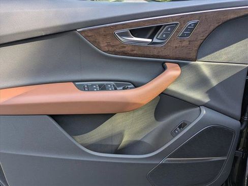 New 2026 Audi Q7 2.0T Premium image 17