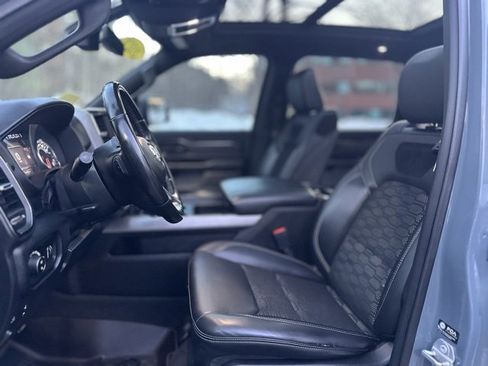 Used 2021 RAM 1500 Big Horn w/ Built-to-serve Edition image 19