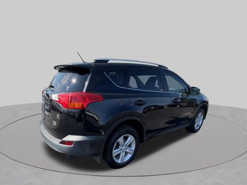 Used 2014 Toyota RAV4 XLE AWD/4WD image 9