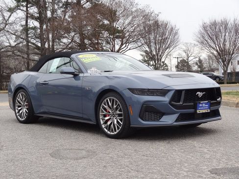 Certified 2025 Ford Mustang GT Premium image 52