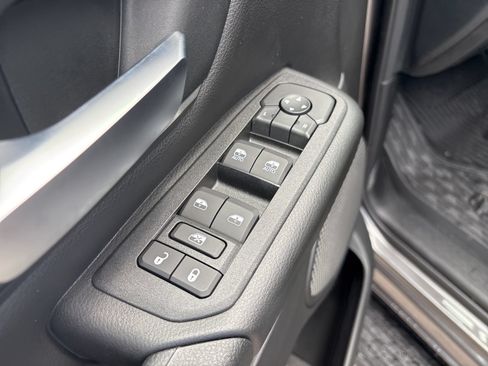 New 2026 RAM 1500 Express AWD/4WD image 11
