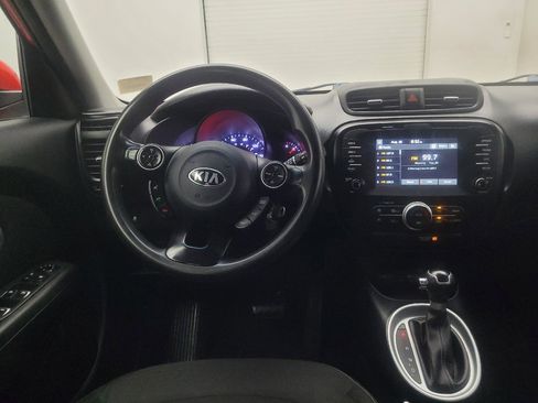 Used 2019 Kia Soul + FWD image 22