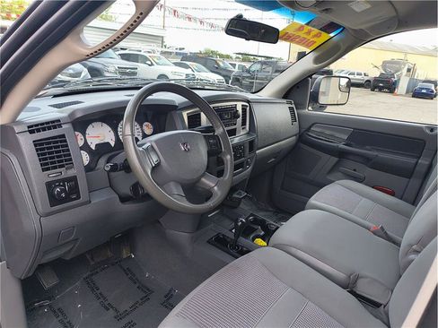 Used 2007 Dodge Ram 2500 Truck SLT w/ Quad Cab Big Horn Value Group image 5