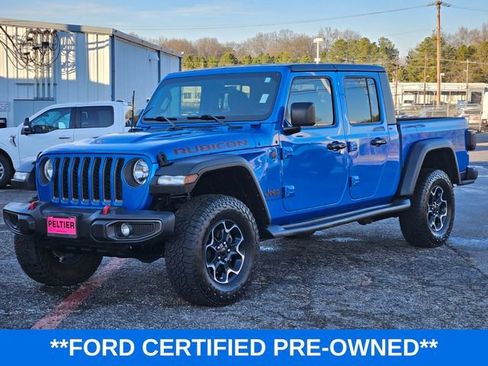 Used 2023 Jeep Gladiator Rubicon w/ Cold Weather Group image 3