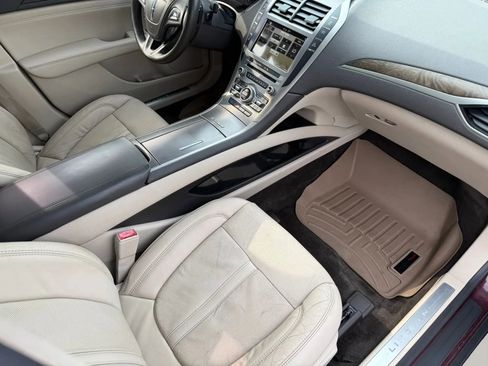 Used 2017 Lincoln MKZ Reserve AWD/4WD image 30