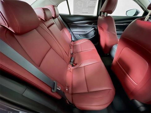 Used 2025 MAZDA MAZDA3 s image 23