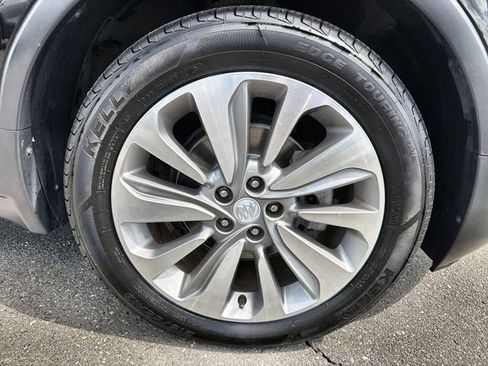 Certified 2018 Buick Encore Preferred FWD image 31