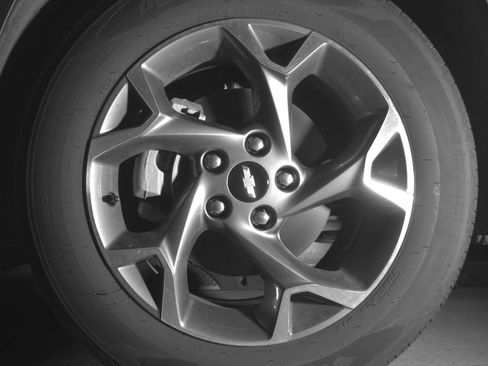 Used 2025 Chevrolet Trax LT FWD image 12