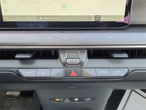 New 2026 Kia EV9 Wind image 23