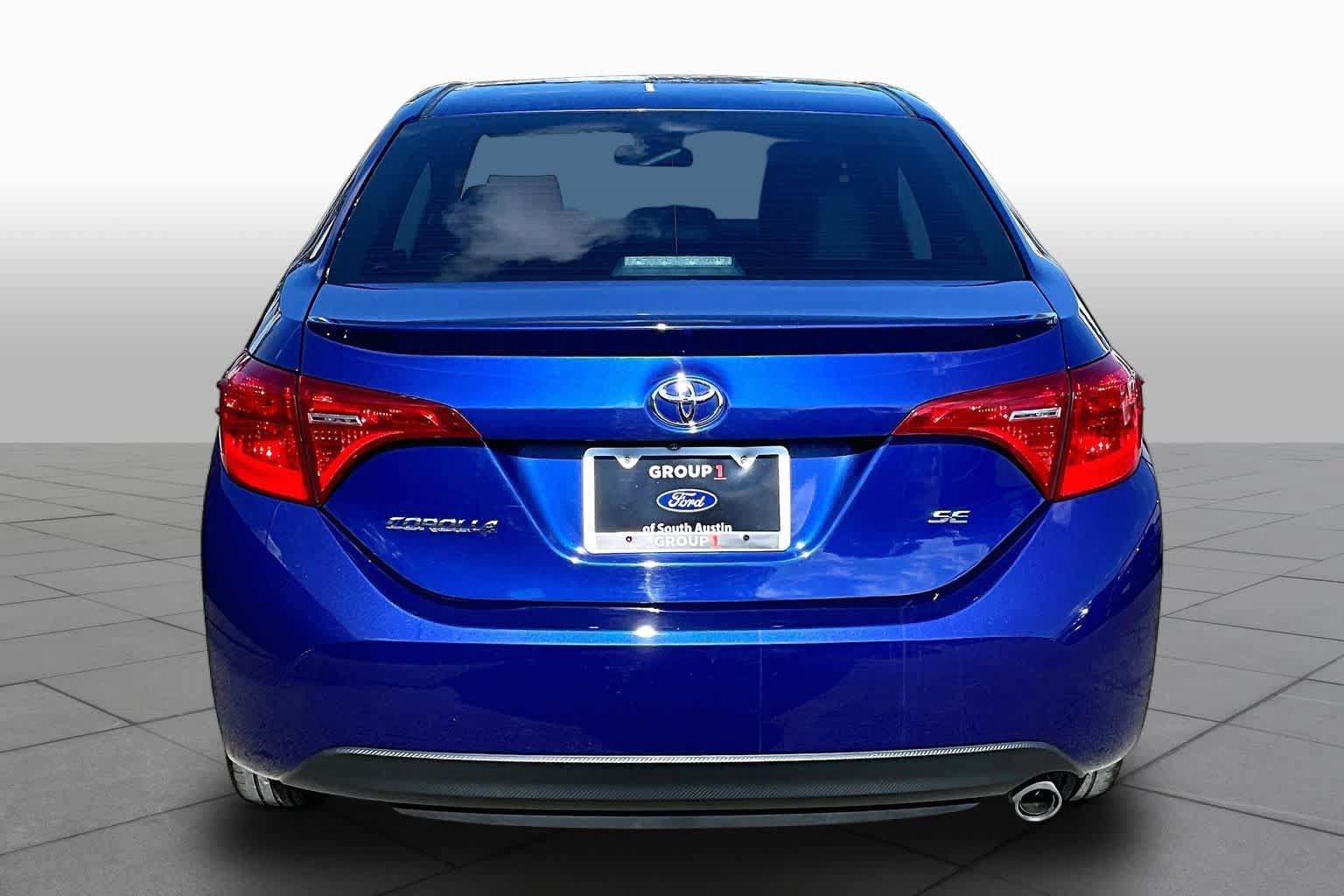 Used 2017 Toyota Corolla SE FWD image 5