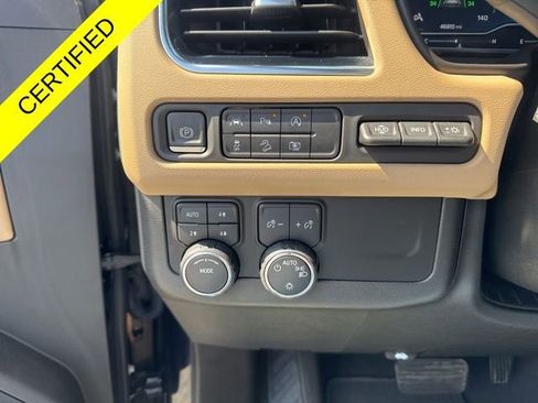 Used 2024 Chevrolet Tahoe Premier w/ Premium Package 2 AWD/4WD image 18