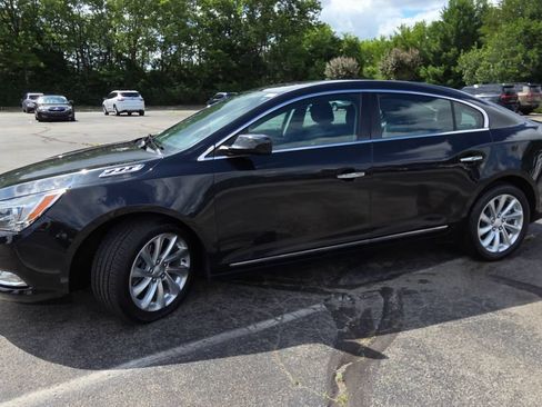 Used 2015 Buick LaCrosse FWD image 4