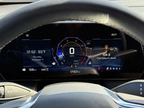 Used 2025 Chevrolet Equinox LT image 40